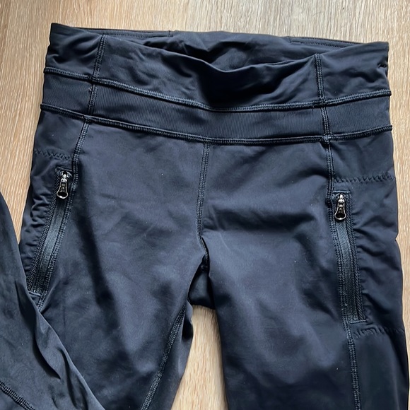 Lululemon size 6 black running leggings with mesh around calf. - Picture 3 of 4